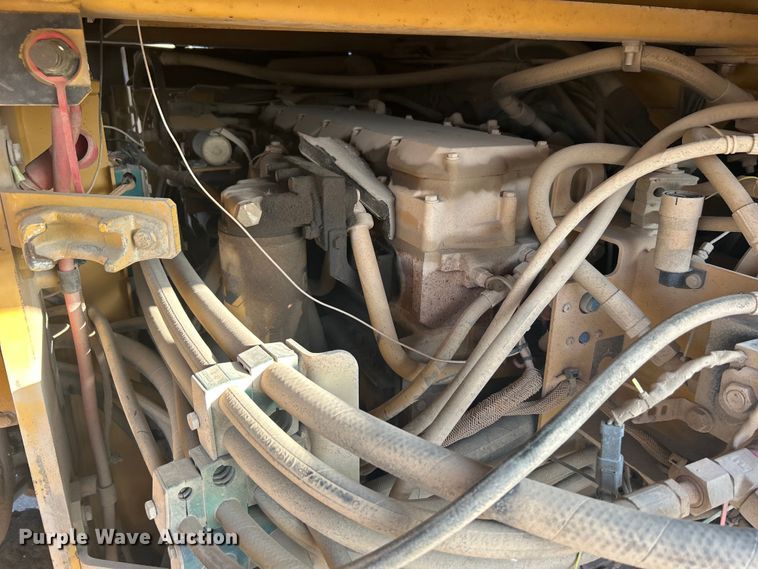 image for item DO1001 2002 Caterpillar CB-634D double drum vibratory roller