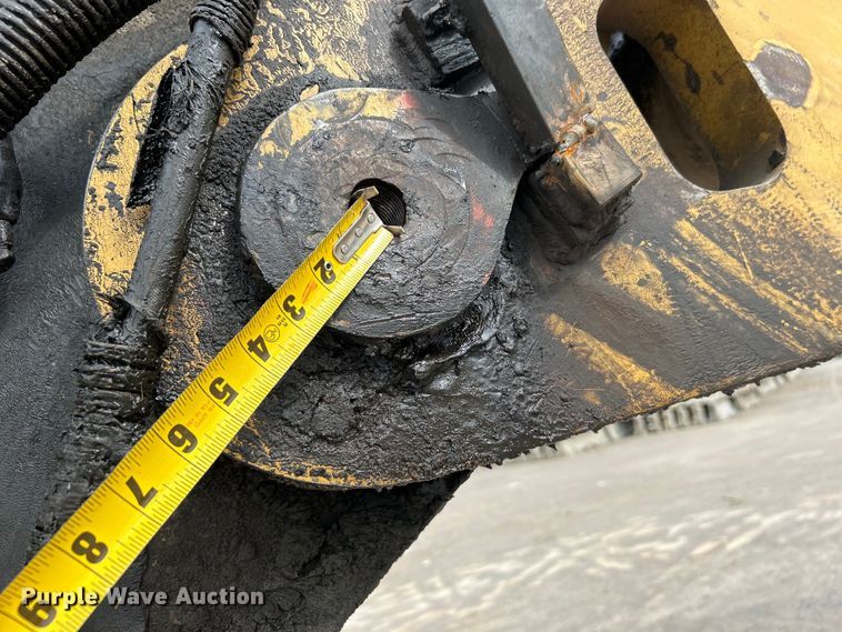 image for item DO1003 2013 Caterpillar 349E L excavator