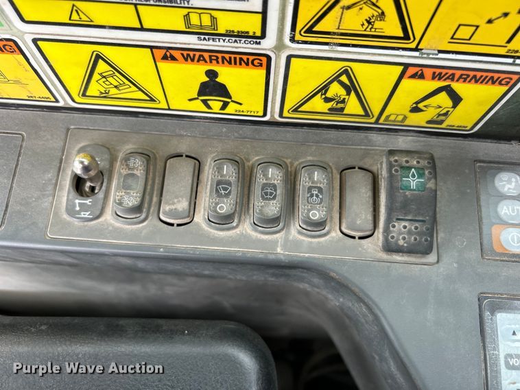 image for item DO1003 2013 Caterpillar 349E L excavator