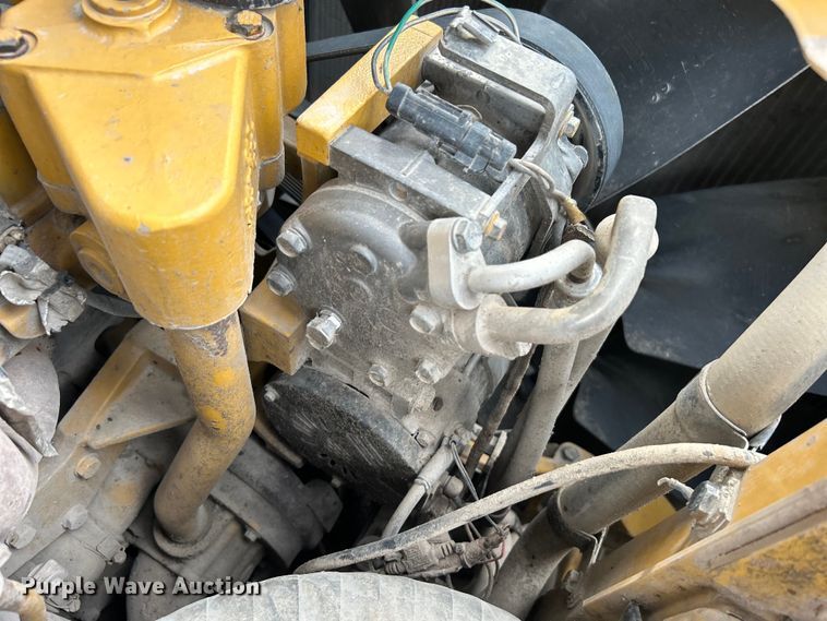 image for item DO1003 2013 Caterpillar 349E L excavator