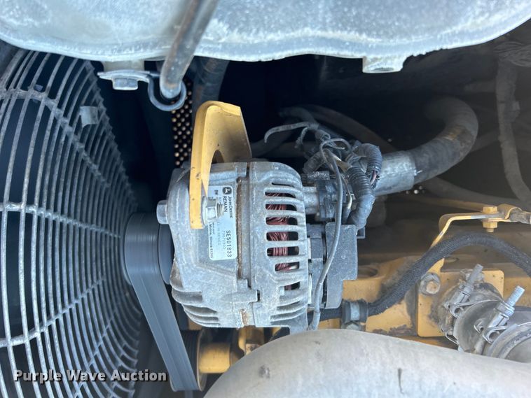 image for item DO1016 2011 John Deere 200D LC excavator