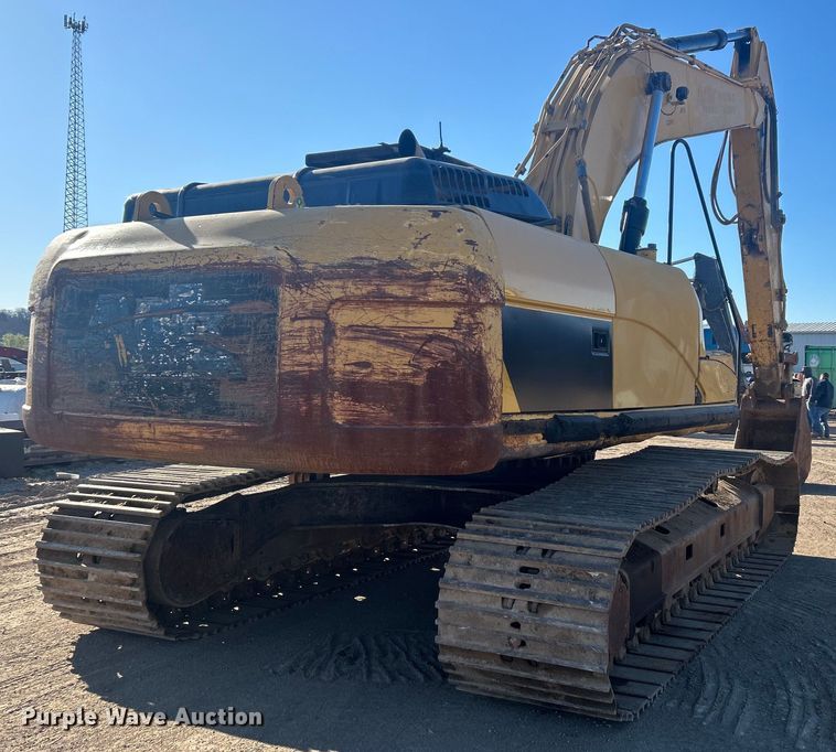 image for item DO1017 2008 Caterpillar  325D L excavator