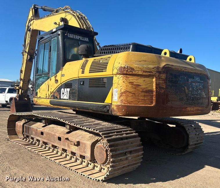 image for item DO1017 2008 Caterpillar  325D L excavator