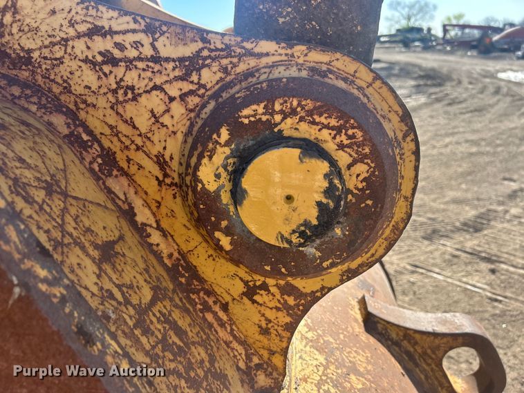 image for item DO1017 2008 Caterpillar  325D L excavator