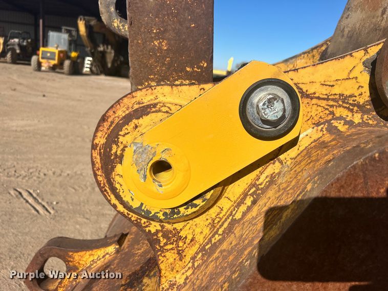 image for item DO1017 2008 Caterpillar  325D L excavator