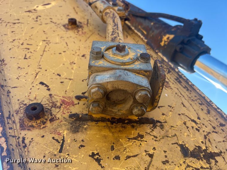 image for item DO1017 2008 Caterpillar  325D L excavator