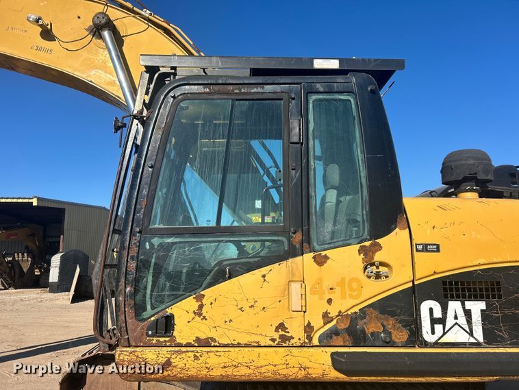 image for item DO1017 2008 Caterpillar  325D L excavator