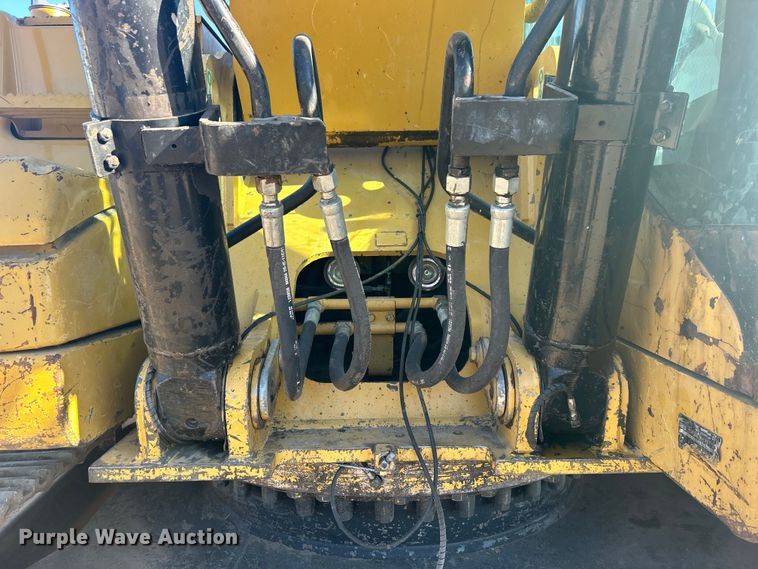 image for item DO1017 2008 Caterpillar  325D L excavator