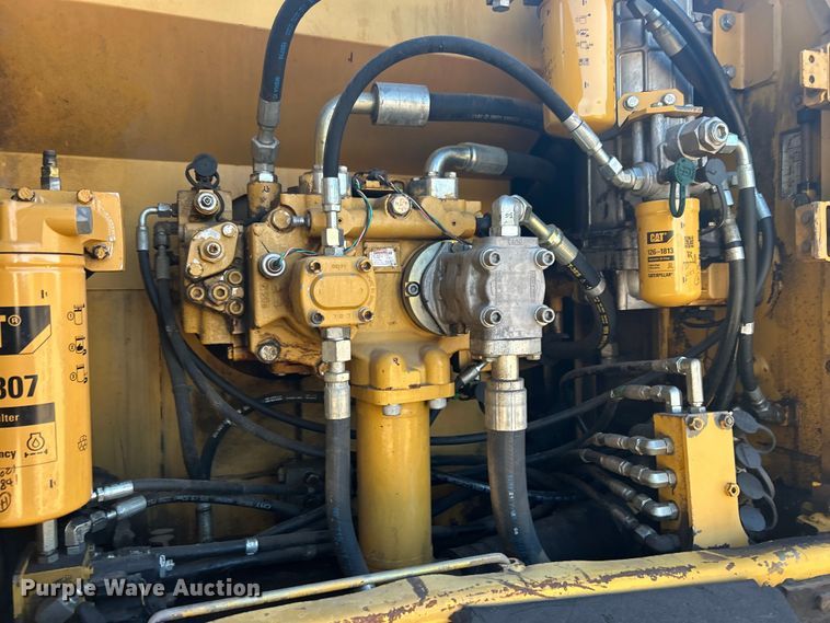 image for item DO1017 2008 Caterpillar  325D L excavator