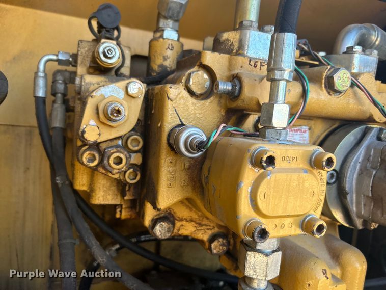 image for item DO1017 2008 Caterpillar  325D L excavator