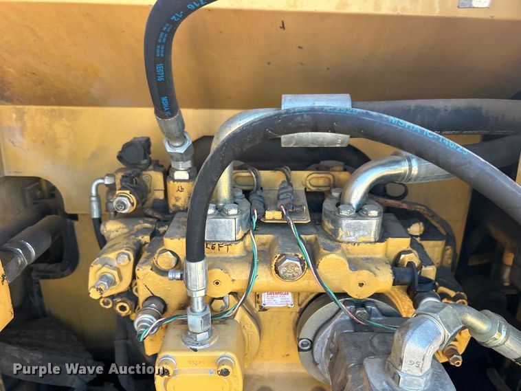 image for item DO1017 2008 Caterpillar  325D L excavator