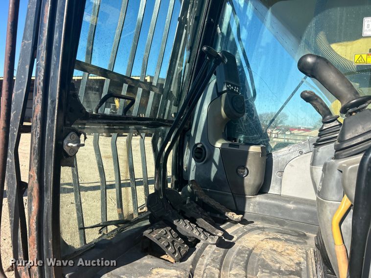 image for item DO1017 2008 Caterpillar  325D L excavator