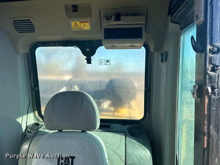 image for item DO1017 2008 Caterpillar  325D L excavator