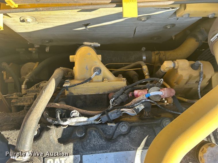 image for item DO1017 2008 Caterpillar  325D L excavator