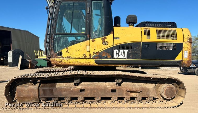 image for item DO1017 2008 Caterpillar  325D L excavator
