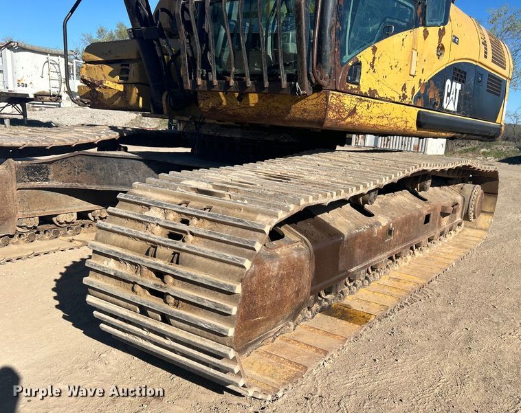 image for item DO1017 2008 Caterpillar  325D L excavator