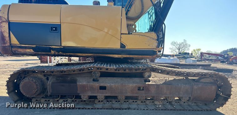 image for item DO1017 2008 Caterpillar  325D L excavator