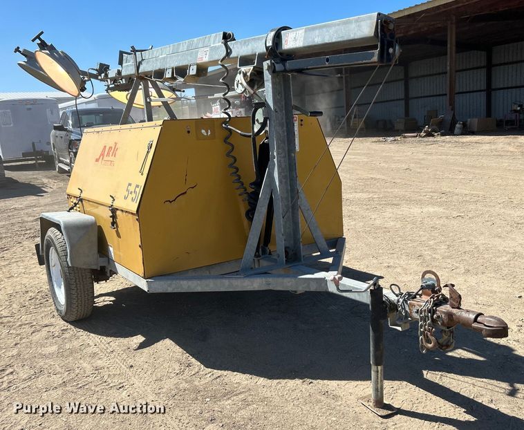 image for item DO1018 Warren Power Systems  WCW204MH light plant