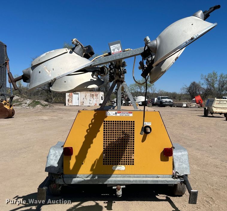 image for item DO1018 Warren Power Systems  WCW204MH light plant