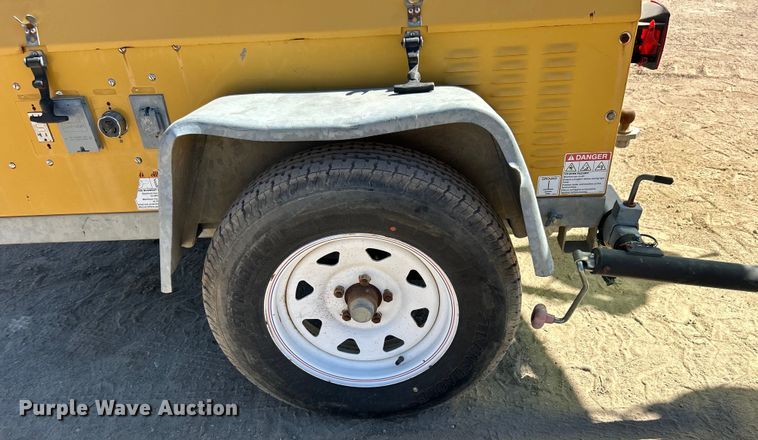 image for item DO1018 Warren Power Systems  WCW204MH light plant