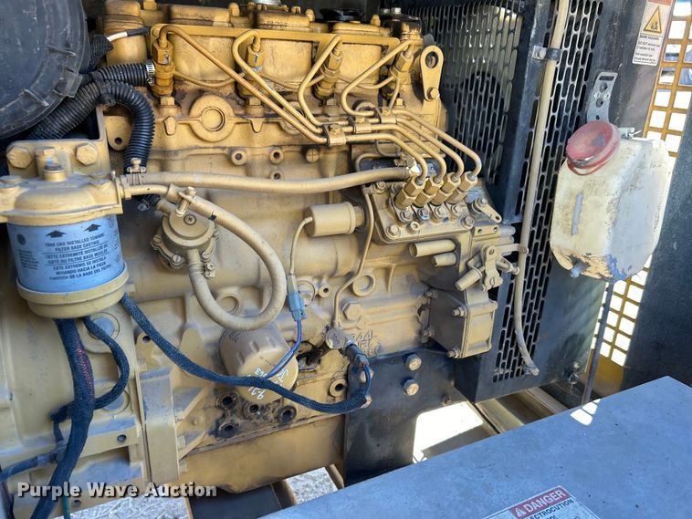 image for item DO1018 Warren Power Systems  WCW204MH light plant