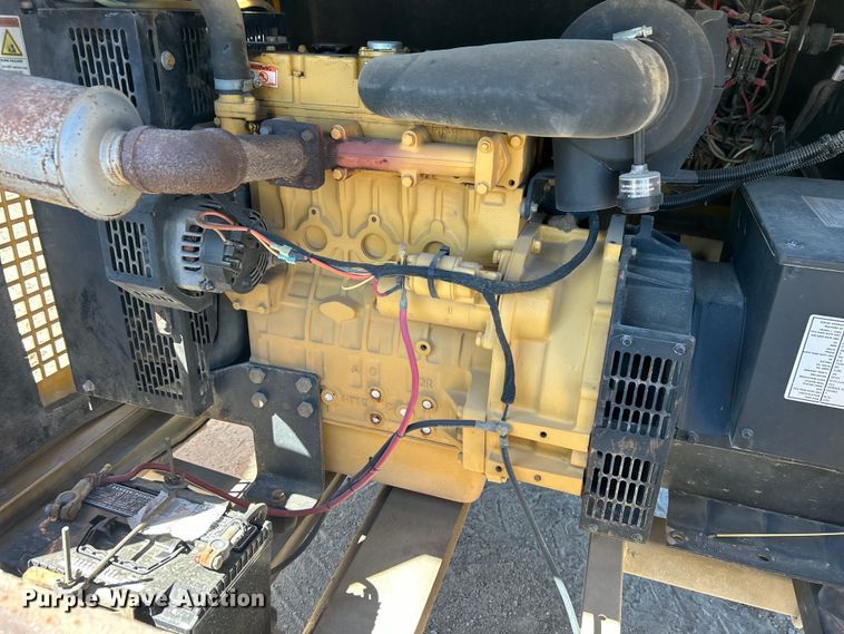 image for item DO1018 Warren Power Systems  WCW204MH light plant