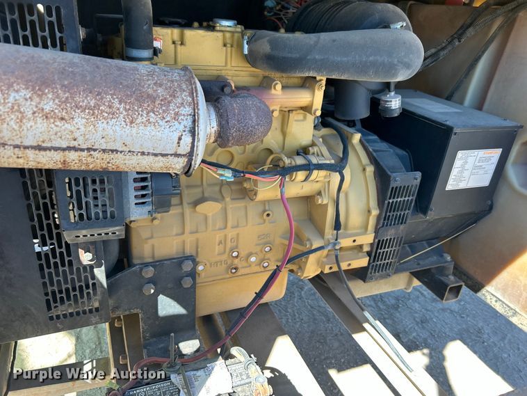 image for item DO1018 Warren Power Systems  WCW204MH light plant