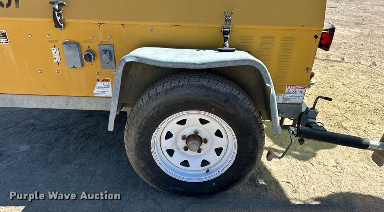 image for item DO1018 Warren Power Systems  WCW204MH light plant