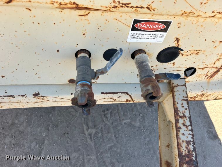 image for item DO1019 Ingersoll Rand 185 air compressor