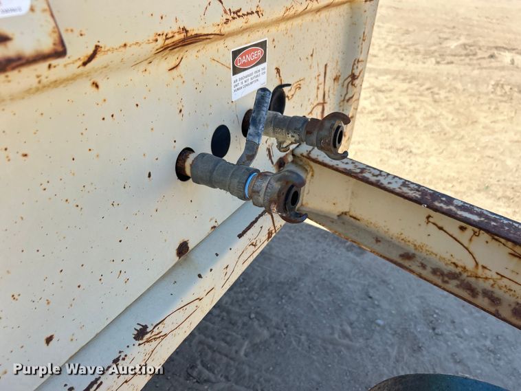 image for item DO1019 Ingersoll Rand 185 air compressor