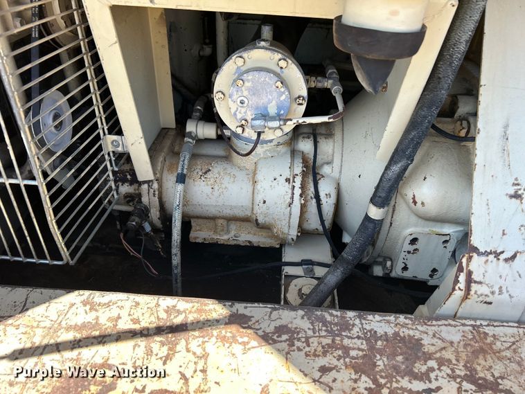 image for item DO1019 Ingersoll Rand 185 air compressor