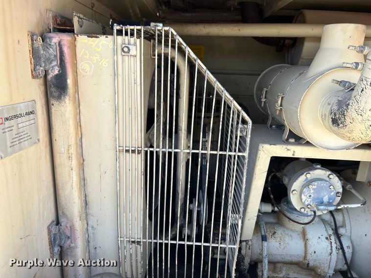 image for item DO1019 Ingersoll Rand 185 air compressor