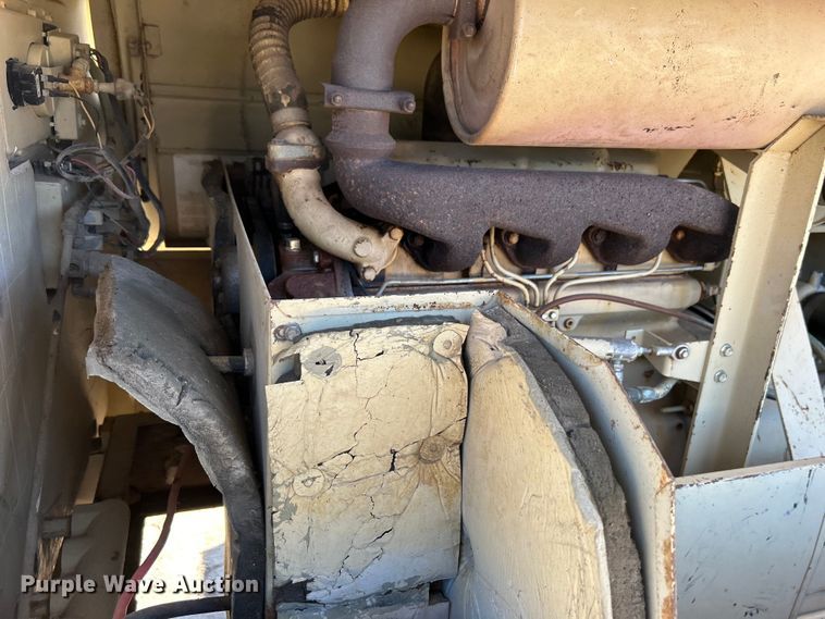 image for item DO1019 Ingersoll Rand 185 air compressor