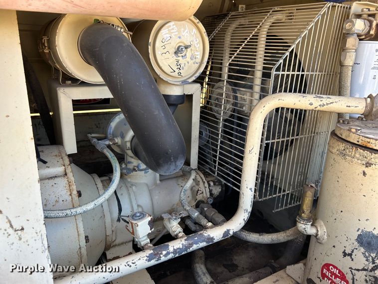 image for item DO1019 Ingersoll Rand 185 air compressor