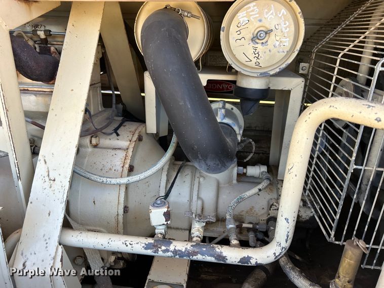 image for item DO1019 Ingersoll Rand 185 air compressor