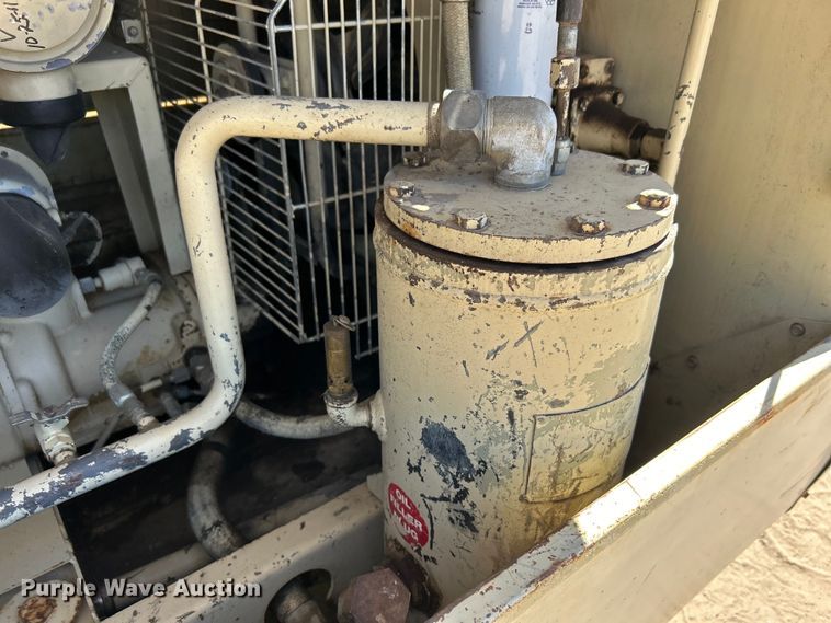 image for item DO1019 Ingersoll Rand 185 air compressor