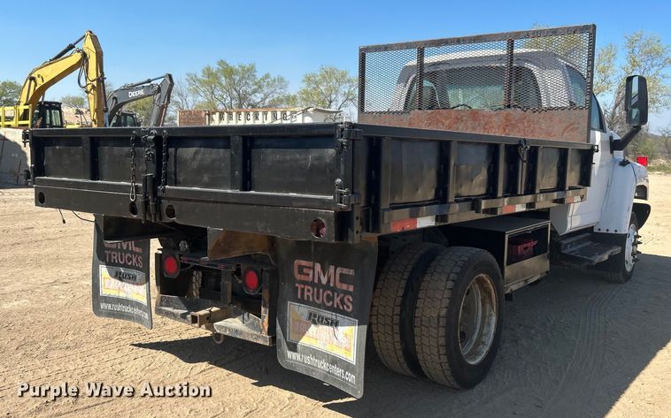 image for item DO1023 2006 GMC C5500 dump flatbed truck