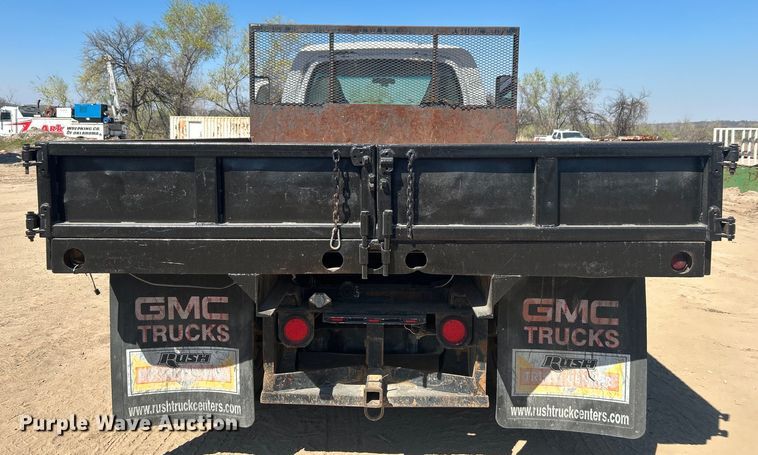 image for item DO1023 2006 GMC C5500 dump flatbed truck