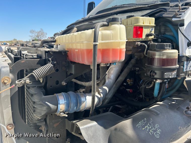 image for item DO1023 2006 GMC C5500 dump flatbed truck