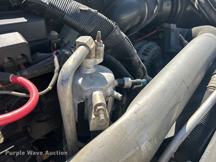 image for item DO1023 2006 GMC C5500 dump flatbed truck