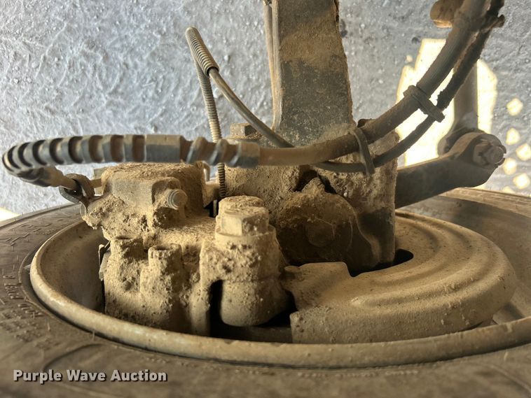 image for item DO1023 2006 GMC C5500 dump flatbed truck