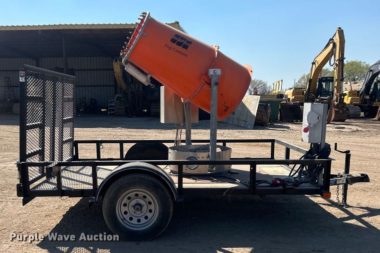 image for item DO1027 2017 Top Hat Industries utility trailer with dust management system 