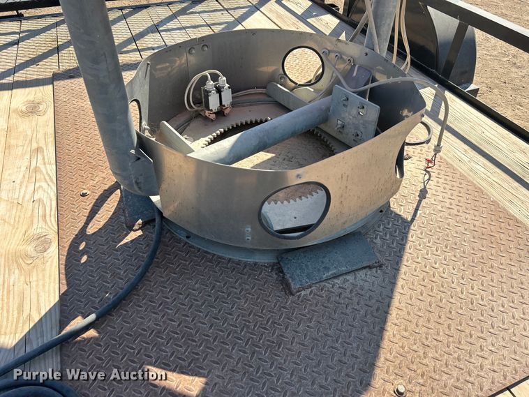 image for item DO1027 2017 Top Hat Industries utility trailer with dust management system 