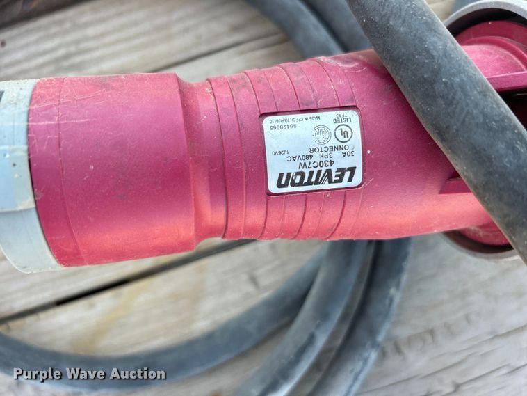 image for item DO1027 2017 Top Hat Industries utility trailer with dust management system 