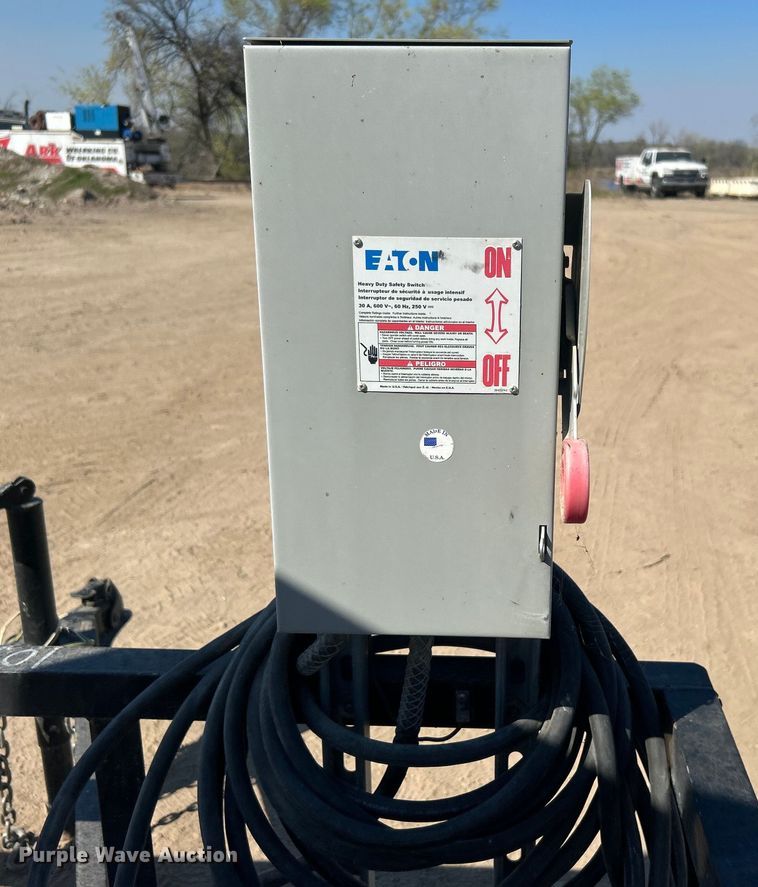 image for item DO1027 2017 Top Hat Industries utility trailer with dust management system 