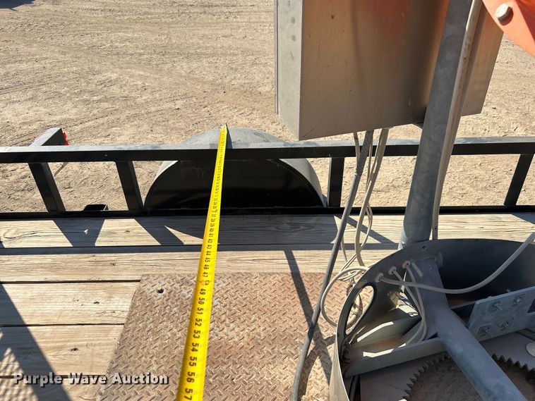 image for item DO1027 2017 Top Hat Industries utility trailer with dust management system 