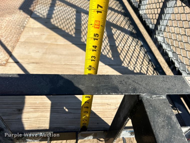 image for item DO1027 2017 Top Hat Industries utility trailer with dust management system 