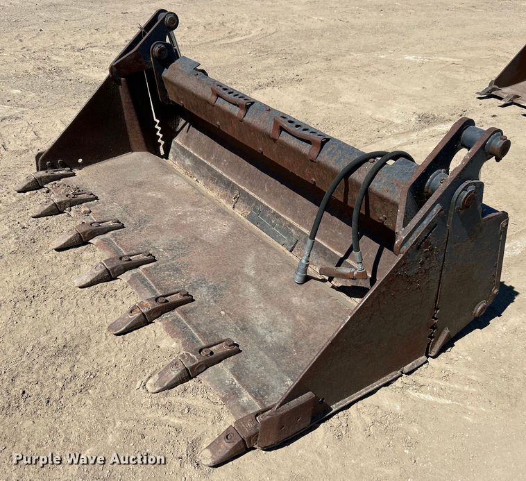 image for item DO1031 4-in1 skid steer bucket