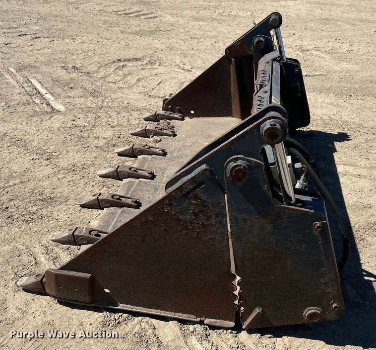 image for item DO1031 4-in1 skid steer bucket