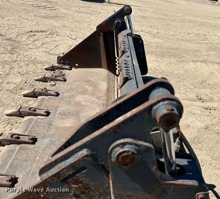 image for item DO1031 4-in1 skid steer bucket